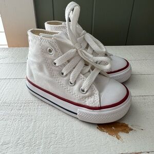 White high top converse toddler size 5